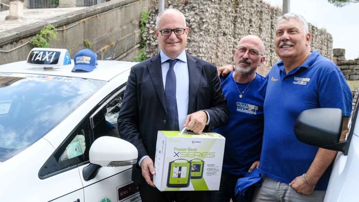 Roma: 33 Defibrillatori per i Taxi, un'Importante Rete di Primo Soccorso Mobile