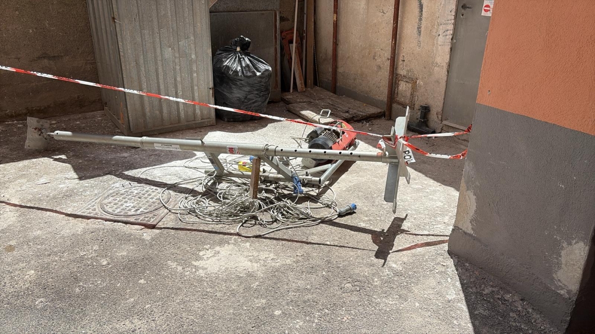 Napoli, un altro incidente sul lavoro: ferito un operaio di 58 anni