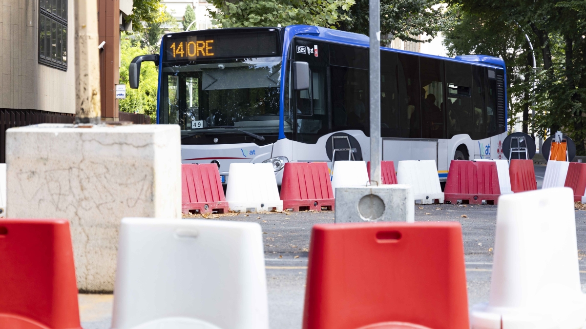 Bus di notte a Firenze, le condizioni degli autisti: «Primo: un piano per la sicurezza»