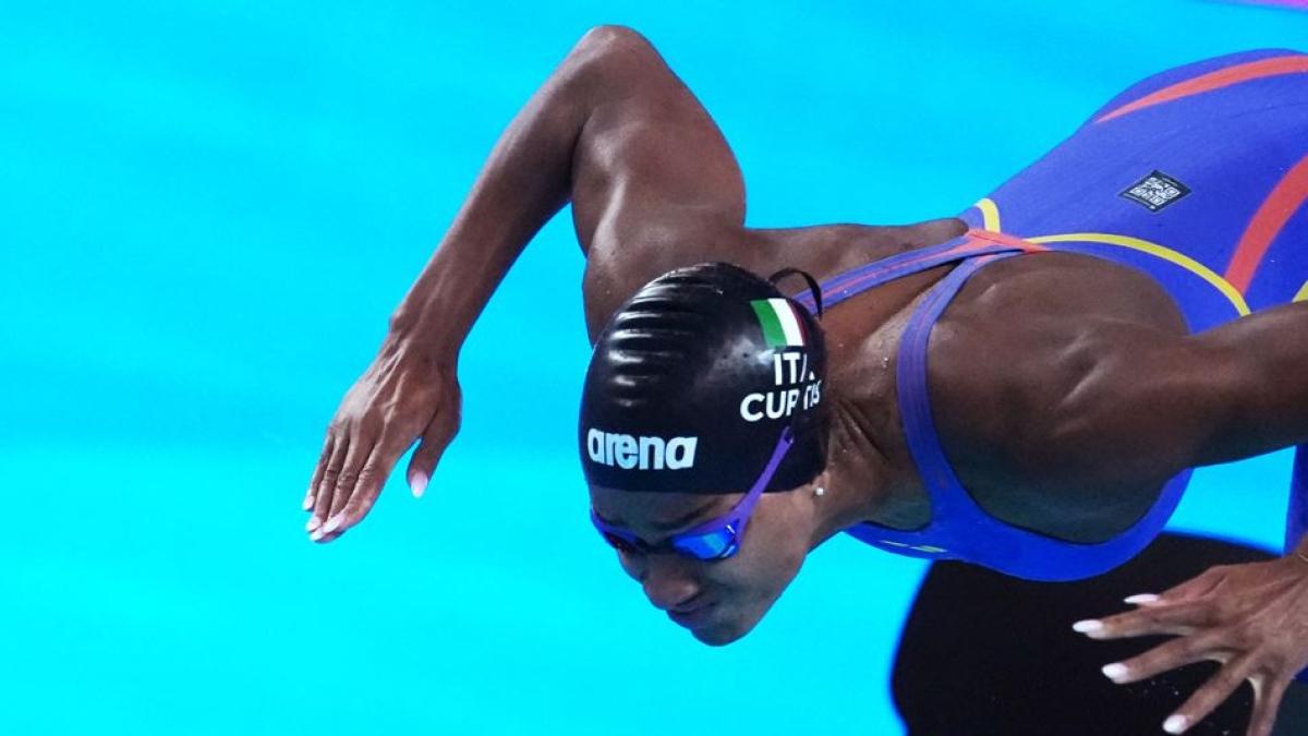 Mondiali di Nuoto, le lacrime di Sara Curtis ultima nella finale dei 100 stile donne:«Continuo a lavorare»| Live Mondiali di Nuoto, le lacrime di Sara Curtis ultima nella finale dei 100 stile donne:«Continuo a lavorare»| Live