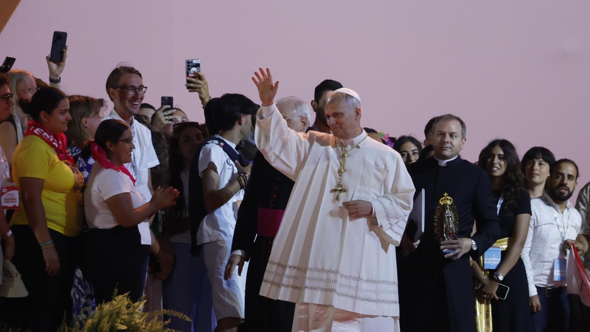 Il Papa ai giovani: «Cercate con passione la verità, attenti all Il Papa ai giovani: «Cercate con passione la verità, attenti all