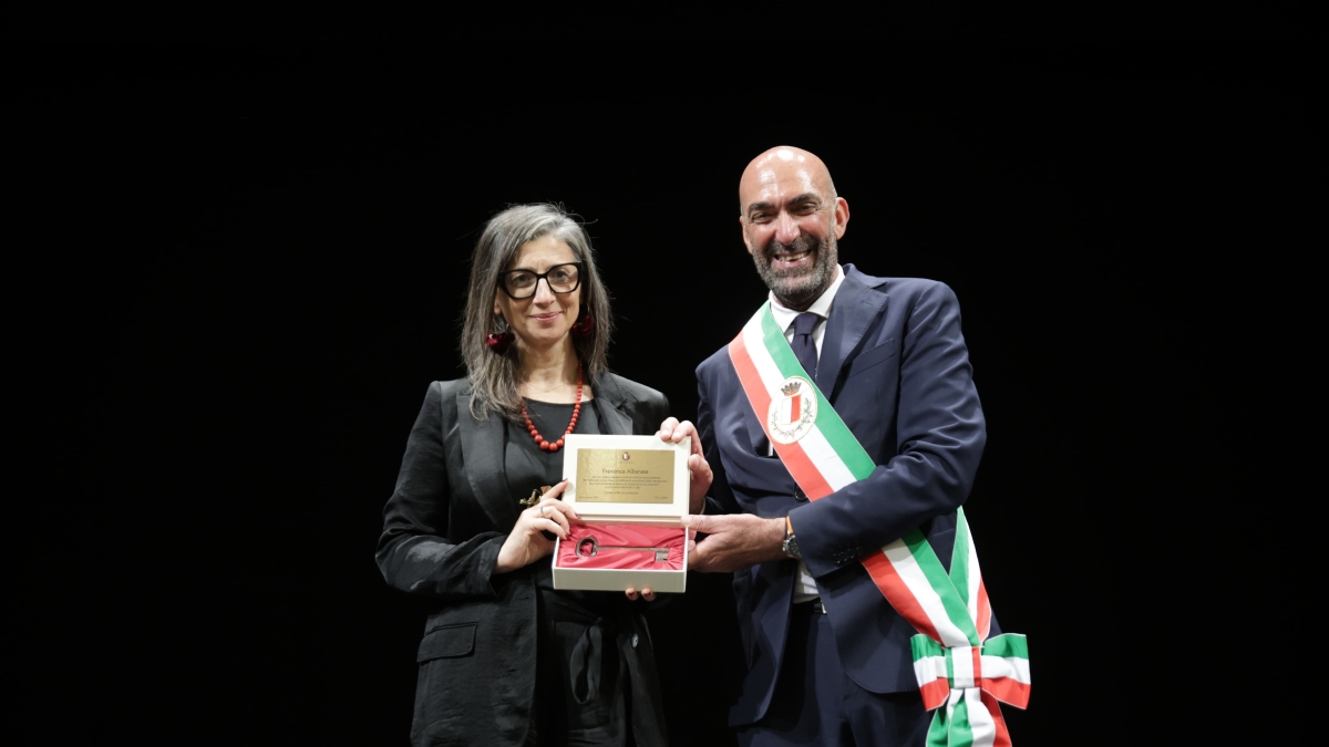 Bari, la raccolta fondi per Gaza (promossa dal centrodestra) spacca la maggioranza in Comune: consiglieri in fuga dall'aula