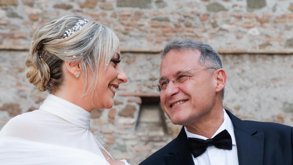 Edmondo Cirielli e Maria Rosaria Campitiello sposi, le nozze celebrate dal presidente del Senato Ignazio La Russa