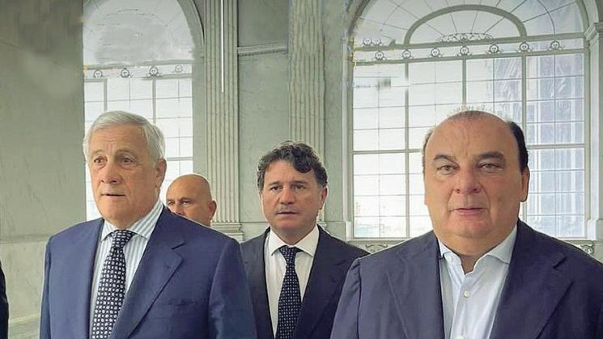Forza Italia alleata del governatore De Luca su Teatro San Carlo e sulla Coppa America
