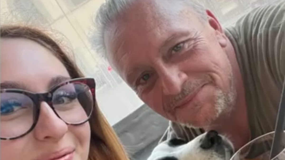 Il papà di Giulia Santoni, morta in ambulanza nell'incidente sull'A1: «Stava facendo quello che amava. L'autista del tir? Non ce l'ho con lui»