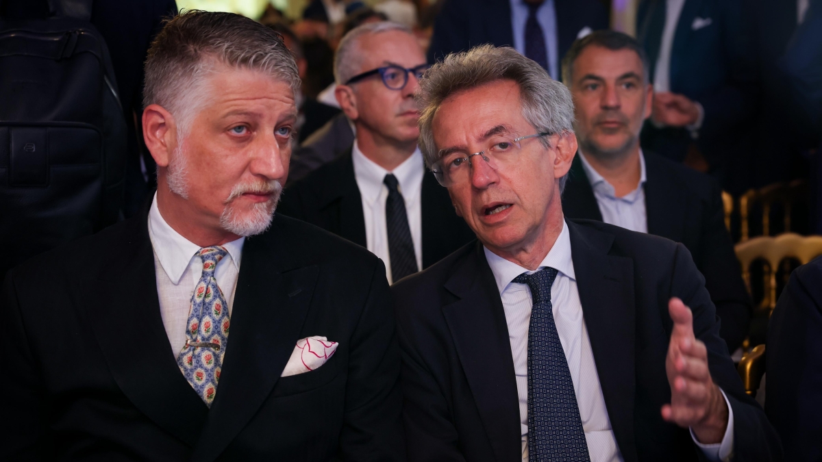 Teatro San Carlo, Manfredi convoca il Cdi il 26 agosto