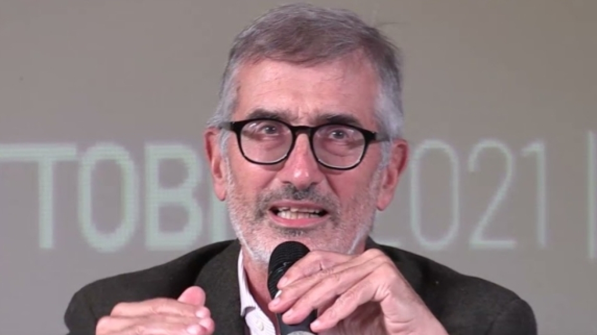 Parla Bellavite, lo scienziato nel Gruppo consultivo nazionale sulle vaccinazioni: «I vaccini anti Covid si sono dimostrati rischiosi per i giovani»