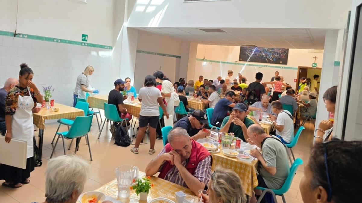 Roma, a Ferragosto tornano le feste della solidarietà di Sant’Egidio. Pranzo a Trastevere, cocomerate nelle carceri