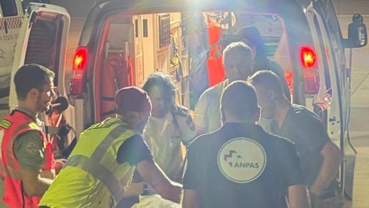 Da Gaza alla Toscana: 5 bambini accolti al Meyer, all'Ospedale del Cuore di Massa e al Cisanello di Pisa. «Offriamo cure e una speranza»