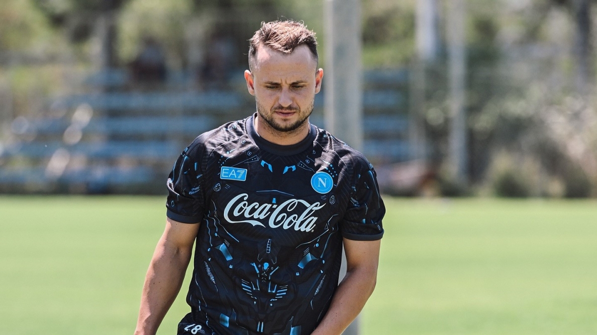 Napoli, Lobotka: non dobbiamo pensare a come difendere lo scudetto ma a come vincerne un altro
