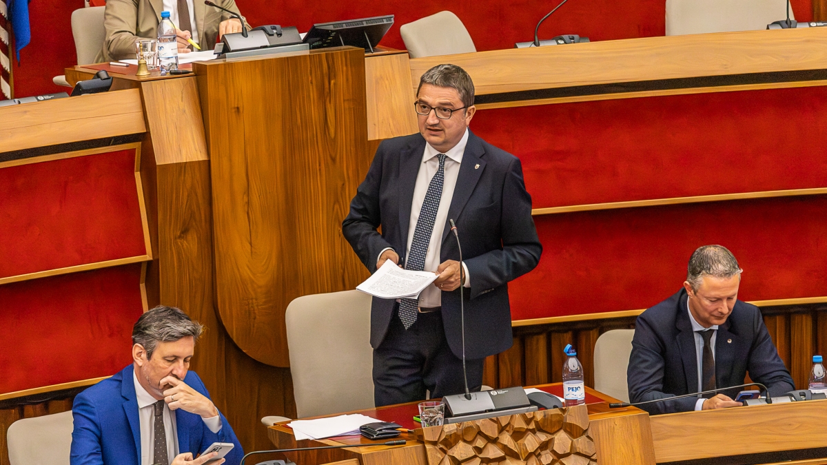 Elezioni 2028, Fugatti vira verso le civiche e rilancia la sua lista