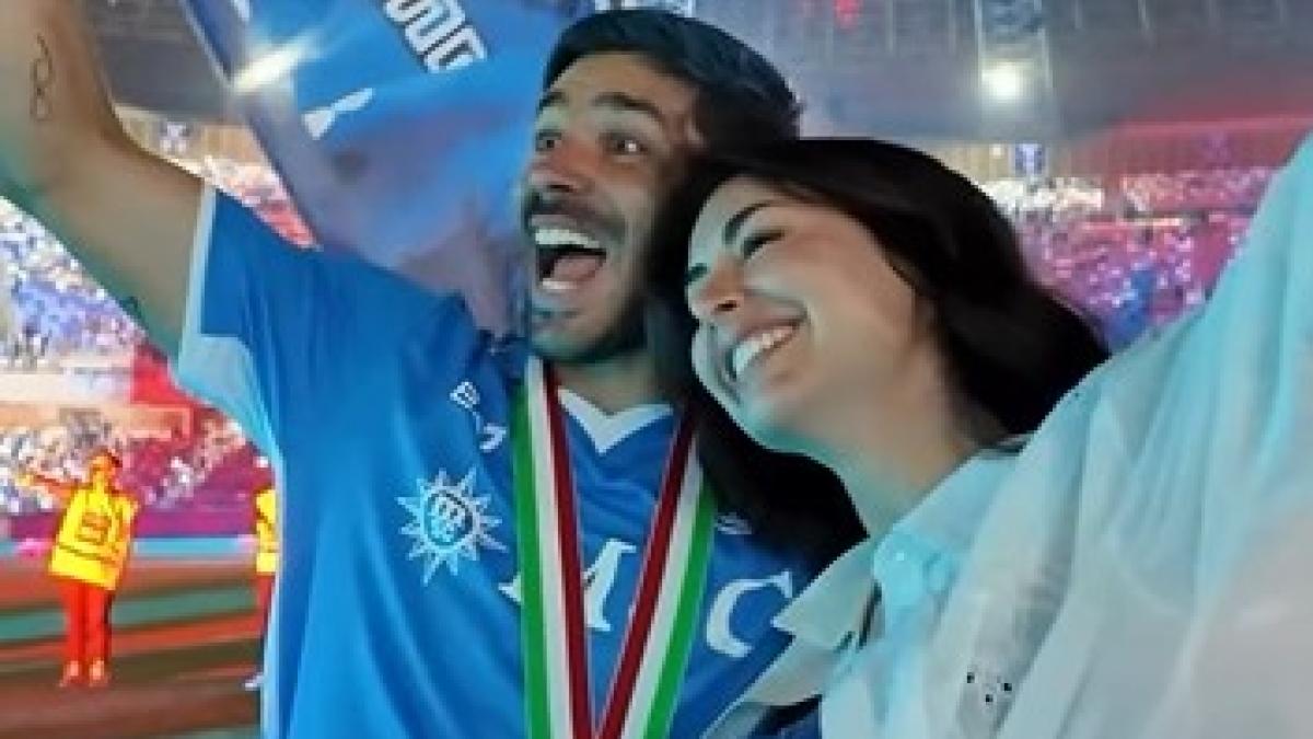«Ci mancherai Napoli. Torneremo presto»: Simeone e la moglie Giulia salutano la città in un video