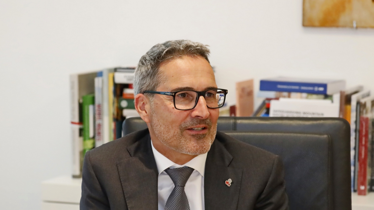 Il presidente dell'Alto Adige Arno Kompatscher: «Numero chiuso e prenotazioni contro il turismo da selfie»