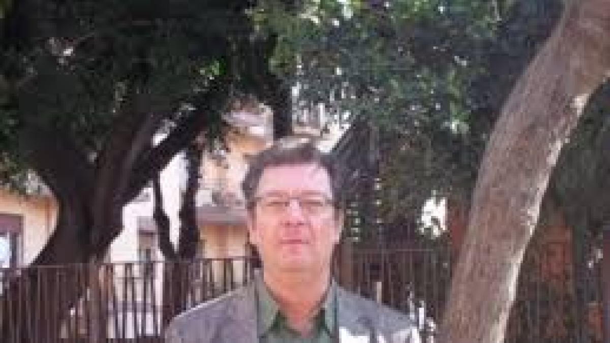Gaza, la proposta choc del prof: «Togliere amicizia su Fb agli ebrei». Il rettore di Palermo: «Pericoloso». Bernini: «Inaccettabile» Gaza, la proposta choc del prof: «Togliere amicizia su Fb agli ebrei». Il rettore di Palermo: «Pericoloso». Bernini: «Inaccettabile»