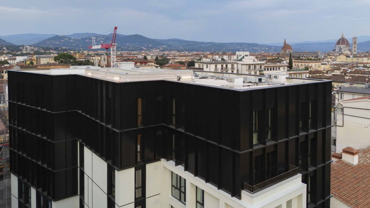 Firenze, per l'ex teatro Comunale colore già previsto dal 2020: la Soprintendenza non lo bocciò