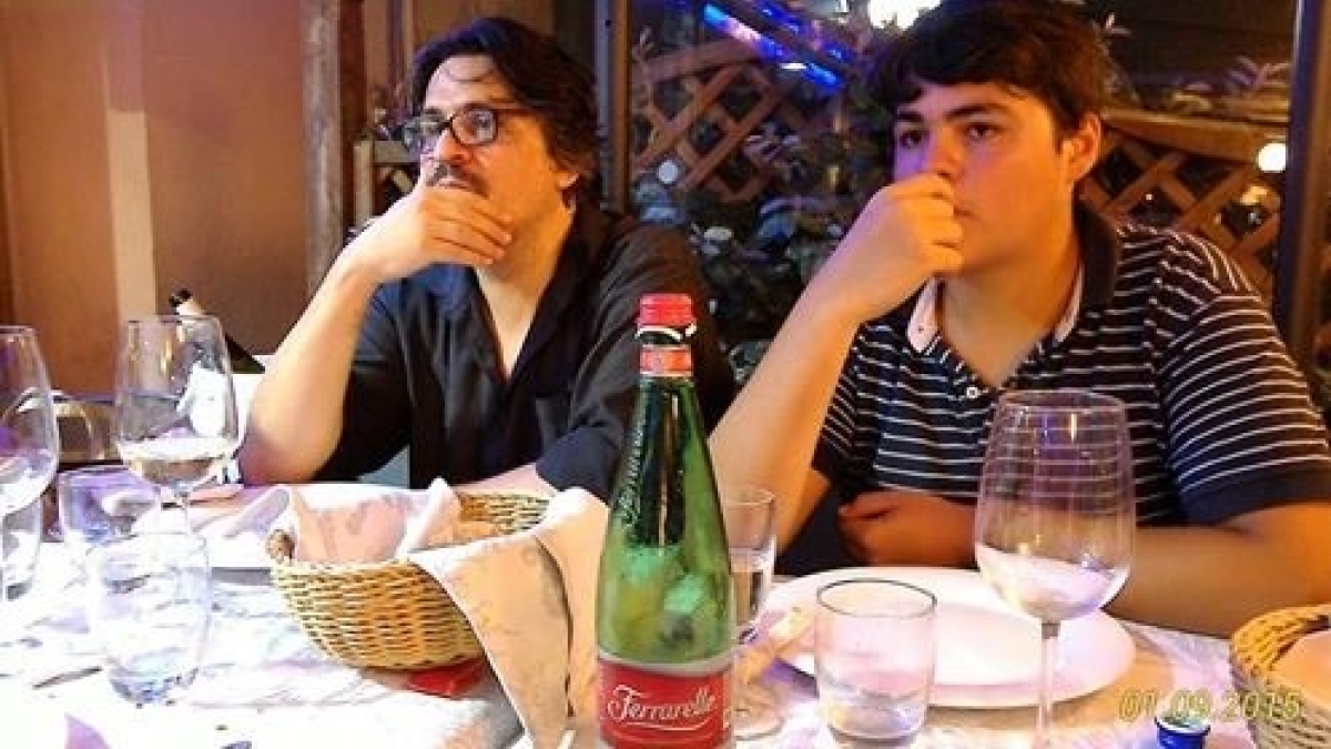 Franco Cutolo: «Due anni senza Giogiò, non è cambiato nulla. A Napoli la violenza è endemica. Voterò per Fico, è un amico»