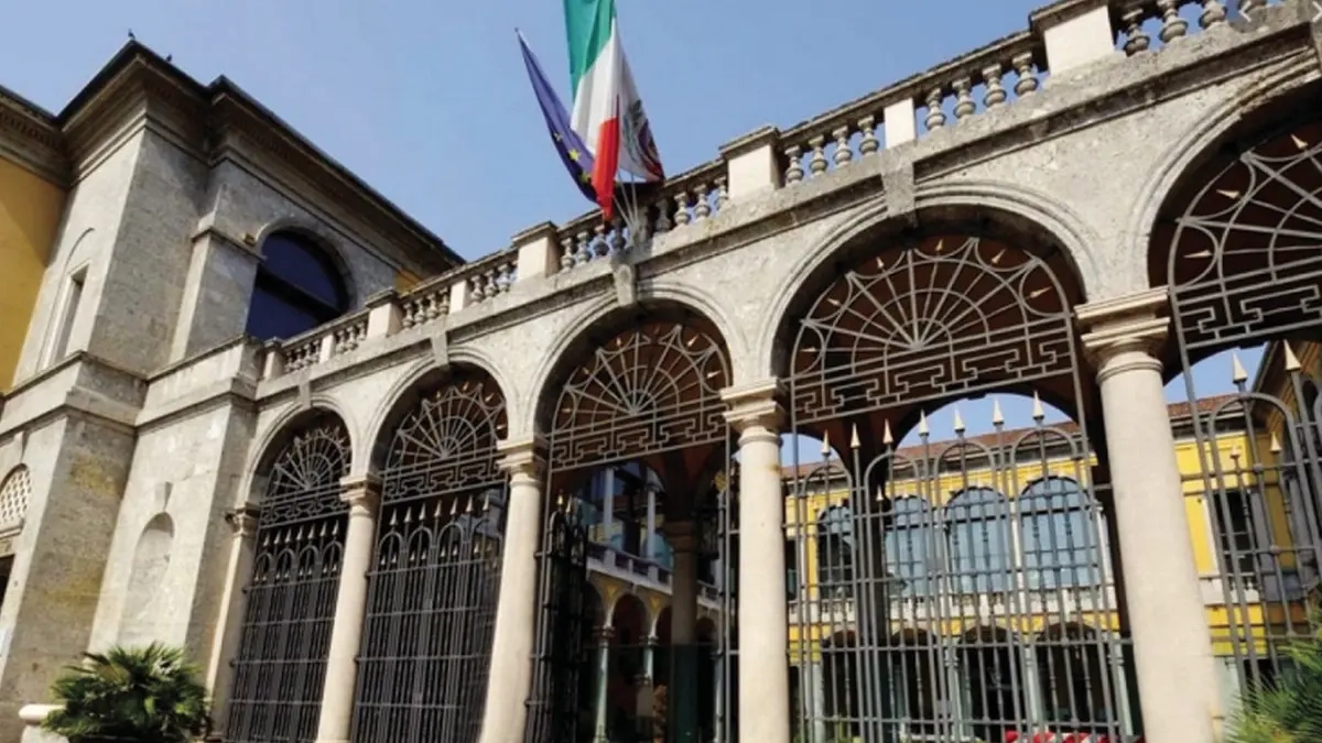 Monza, neonato muore dopo parto in casa: ostetrica condannata e sospesa dalla professione. «Ignorate le linee guida del parto domiciliare»