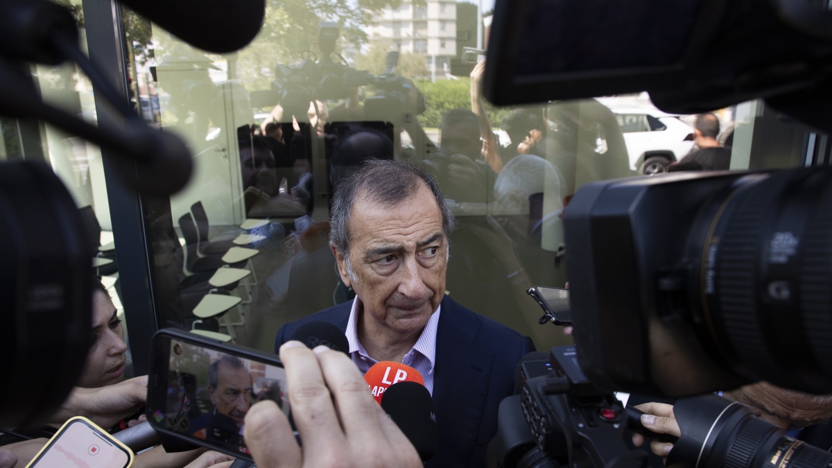 Milano, il settembre bollente della giunta Sala: San Siro, Leonka e Piano Casa. Ed è caccia al nuovo assessore