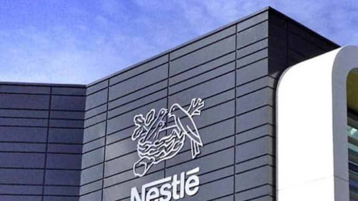 Nestlé taglia 16 mila posti di lavoro, il nuovo ceo: «Il mondo cambia, necessario ridurre il personale»