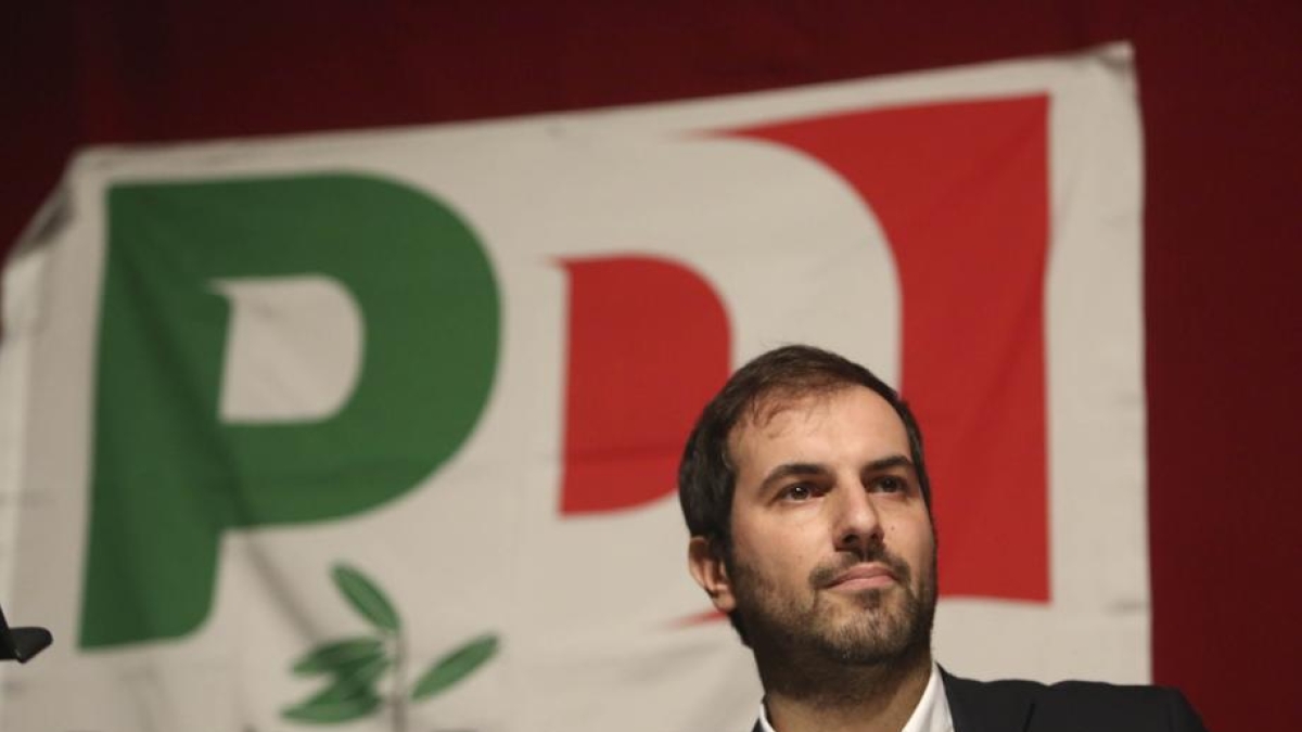 Pd, la fazione antideluchiana mette sotto processo i dem. Sarracino: ma ora si rinnova