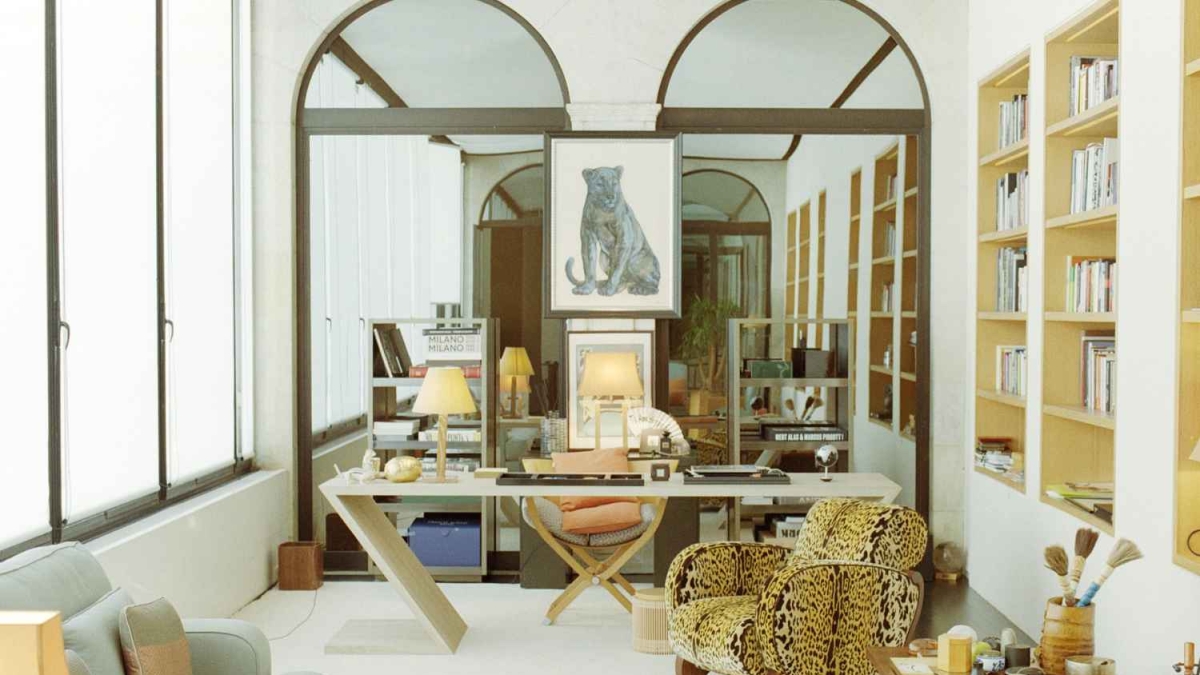 da pantelleria ad antigua tutte le case da sogno di armani il patrimonio e chi sono i fedelissimi che guideranno la successione
