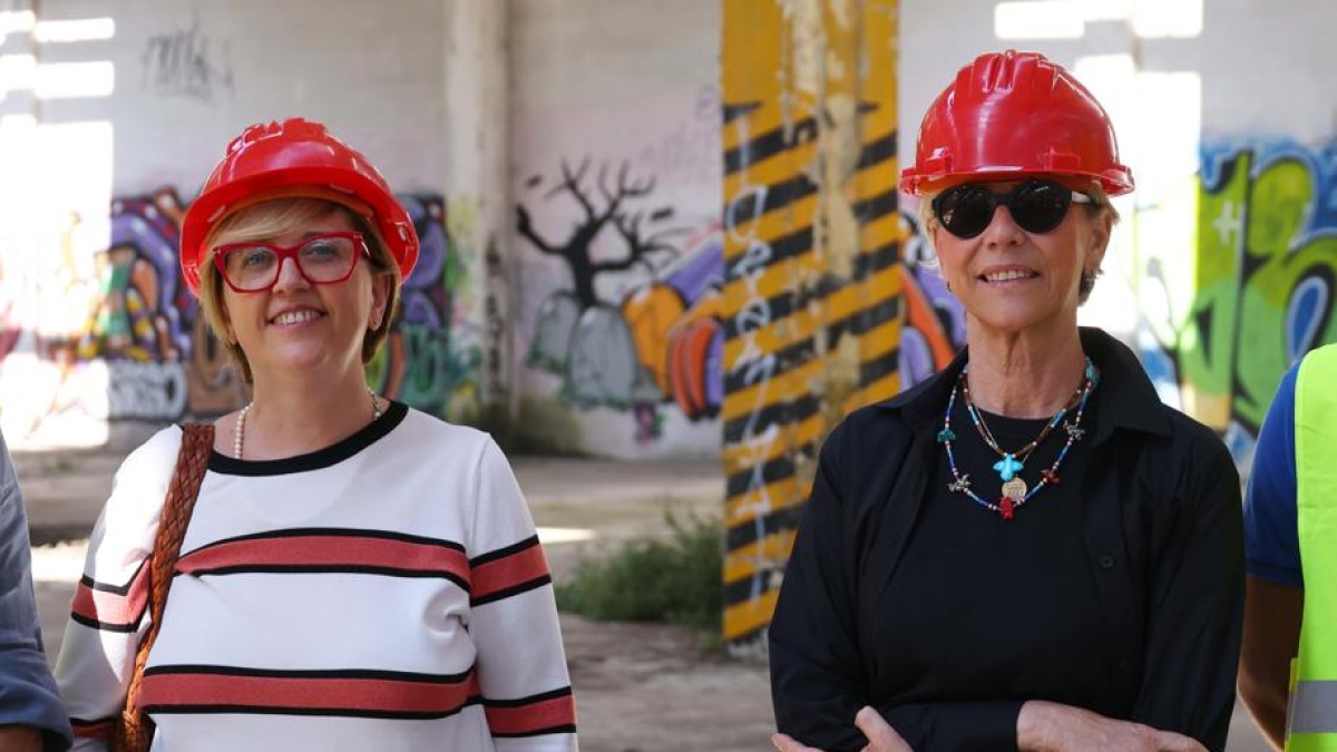 Loggia, assessora Tiboni a rischio: continua a insegnare