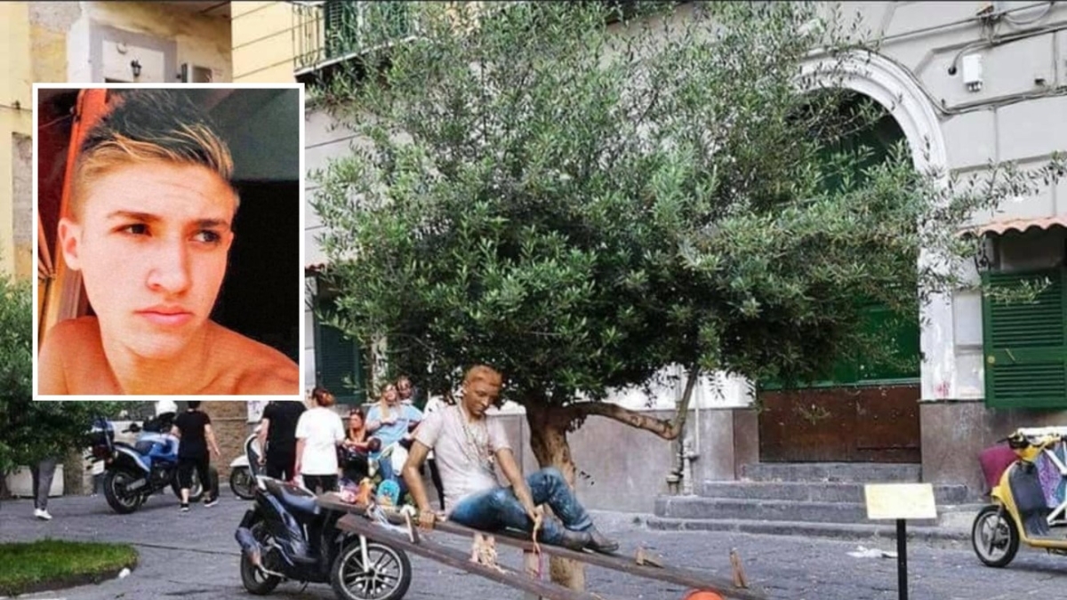 Napoli, 10 anni fa l'omicidio di Genny Cesarano vittima innocente di camorra: il rione Sanità lo ricorda così