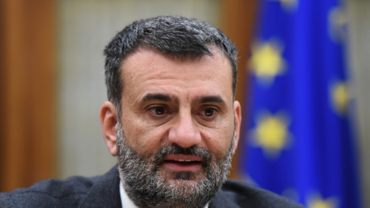 Regionali, Decaro ai pugliesi: «Serve un programma fatto di proposte concrete che parli innanzitutto dei problemi della gente»
