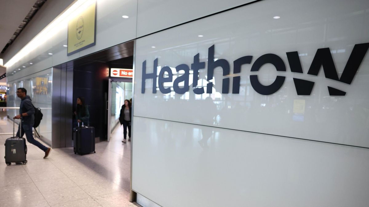 cyberattacco contro diversi aeroporti europei ritardi e cancellazioni a heathrow160 berlino brandeburgo e bruxelles