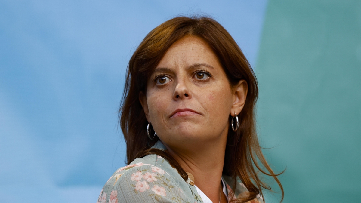 salis immunit224 confermata la commissione respinge la richiesta dell ungheria decisivi i due voti del ppe160