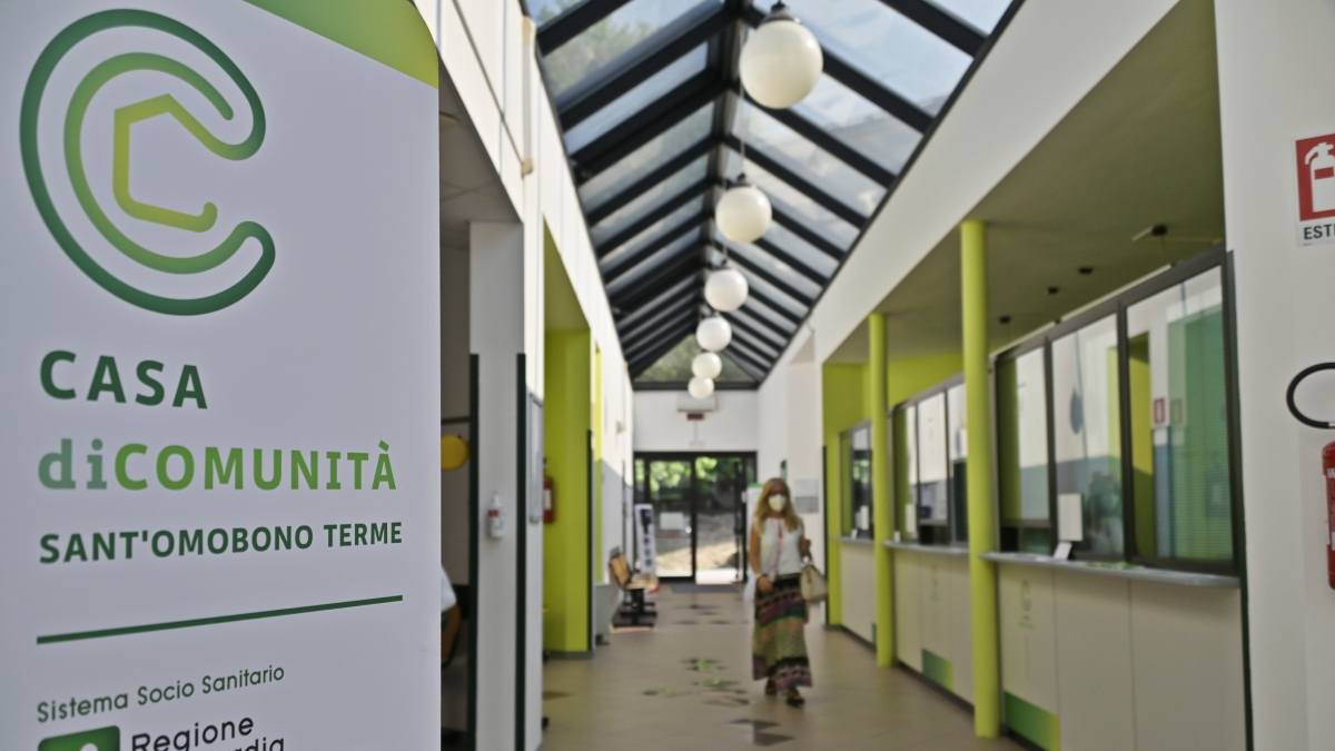Case e Ospedali di comunità, i numeri del flop italiano. Lombardia sopra la media nazionale