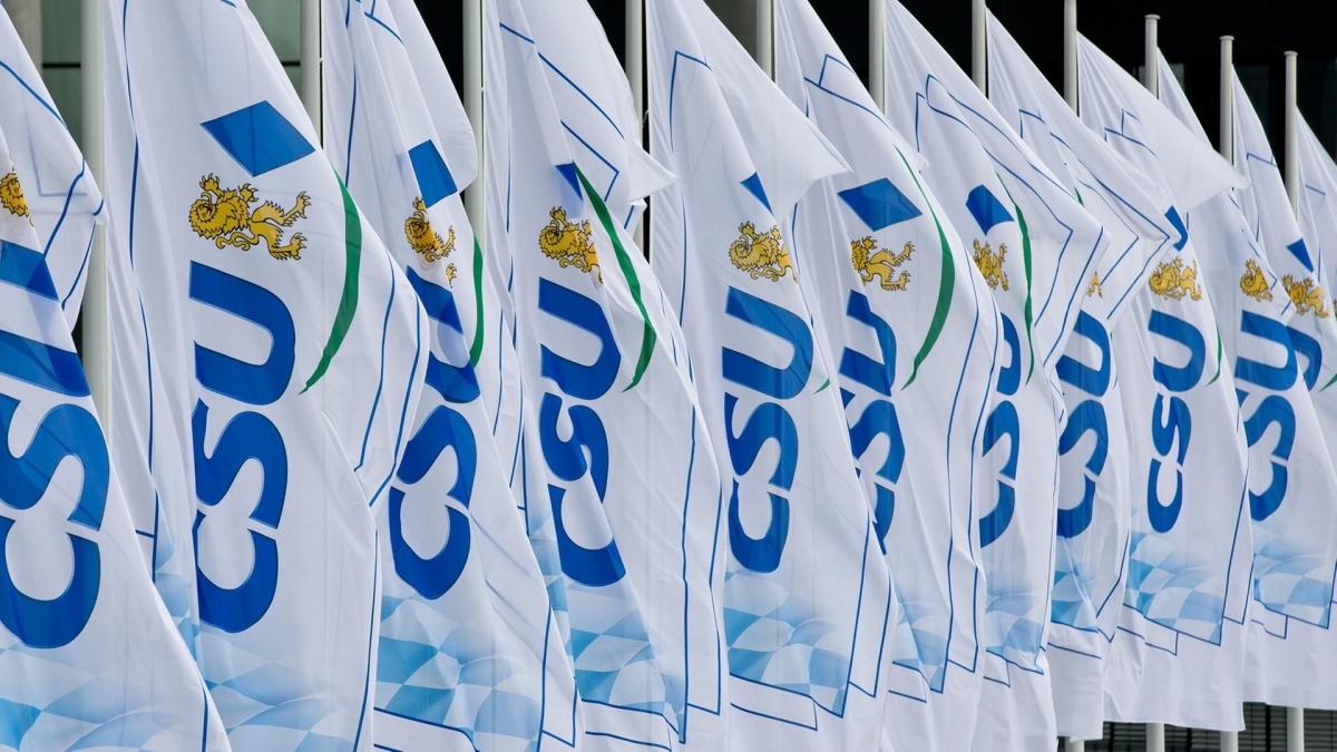 Lega, l’eterna utopia veneta del partito «stile Csu» autonomo da Roma: Zaia ci riprova ma è sempre finita male