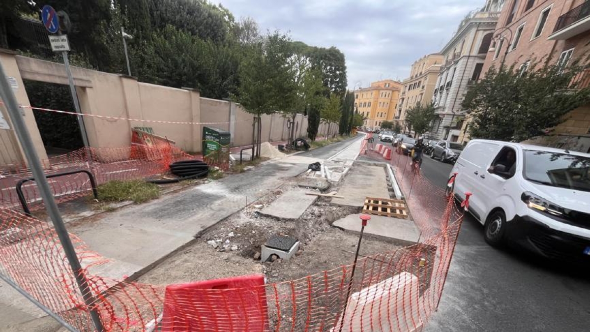 Ciclabile via Panama, cambia il progetto: il Campidoglio modifica parcheggi, fermate bus, semafori