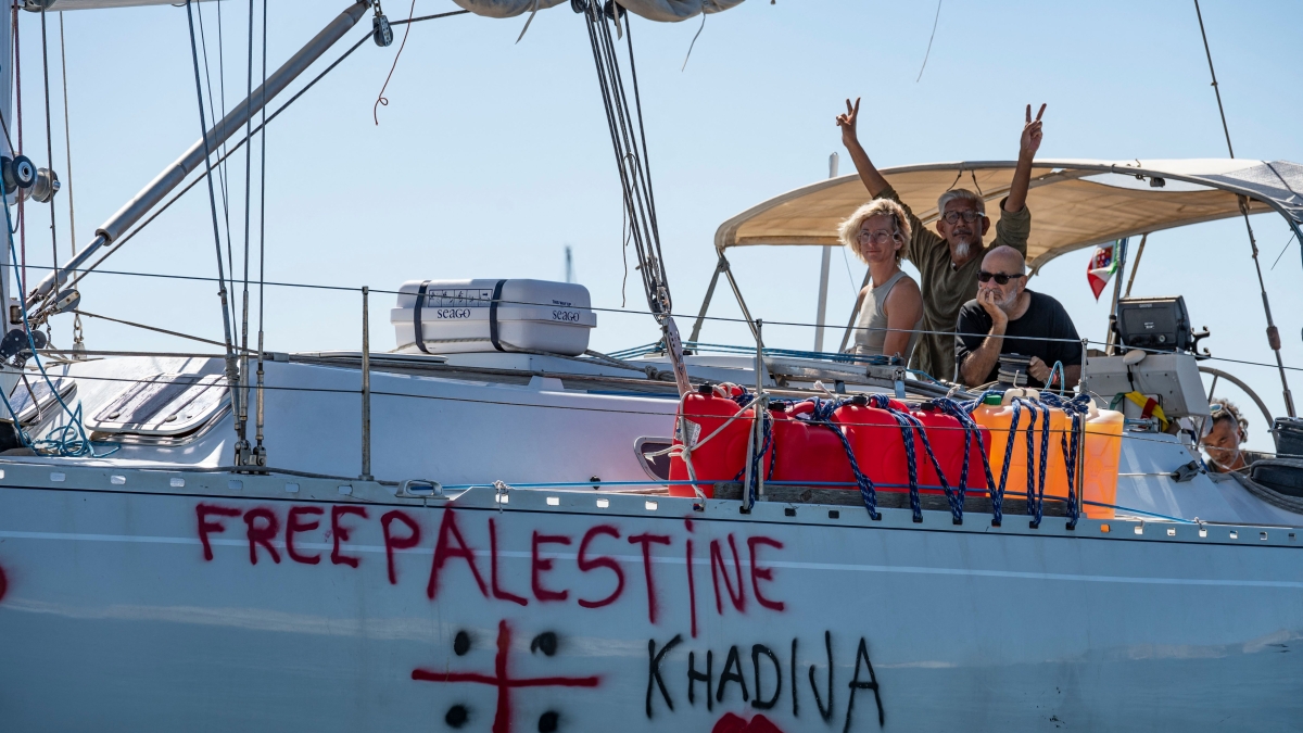 Le divisioni a bordo della Flotilla: c'è chi lascia la missione e scende a terra