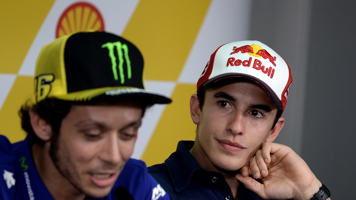 marquez vince il 9176 mondiale e raggiunge rossi nella storia dal poster di marc allo scontro che ha cambiato il motociclismo gli eterni rivali