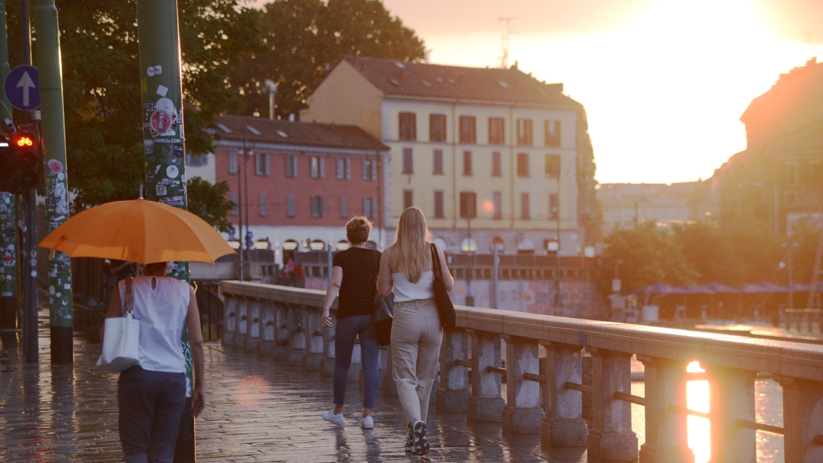 Previsioni meteo mercoledì 1 ottobre, a Milano e in Lombardia giornata instabile: al mattino pioggia, poi il sole