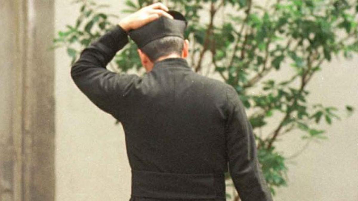 Ercolano, sacerdote condannato a 8 anni e 7 mesi per violenza sessuale su un giovane con disabilità
