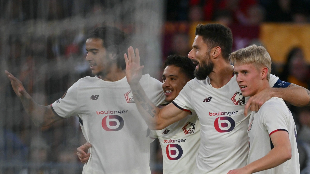 La Roma fallisce tre rigori e perde 1 0 con il Lille |Penalty ripetuto e sbagliato tre volte, cosa è successo