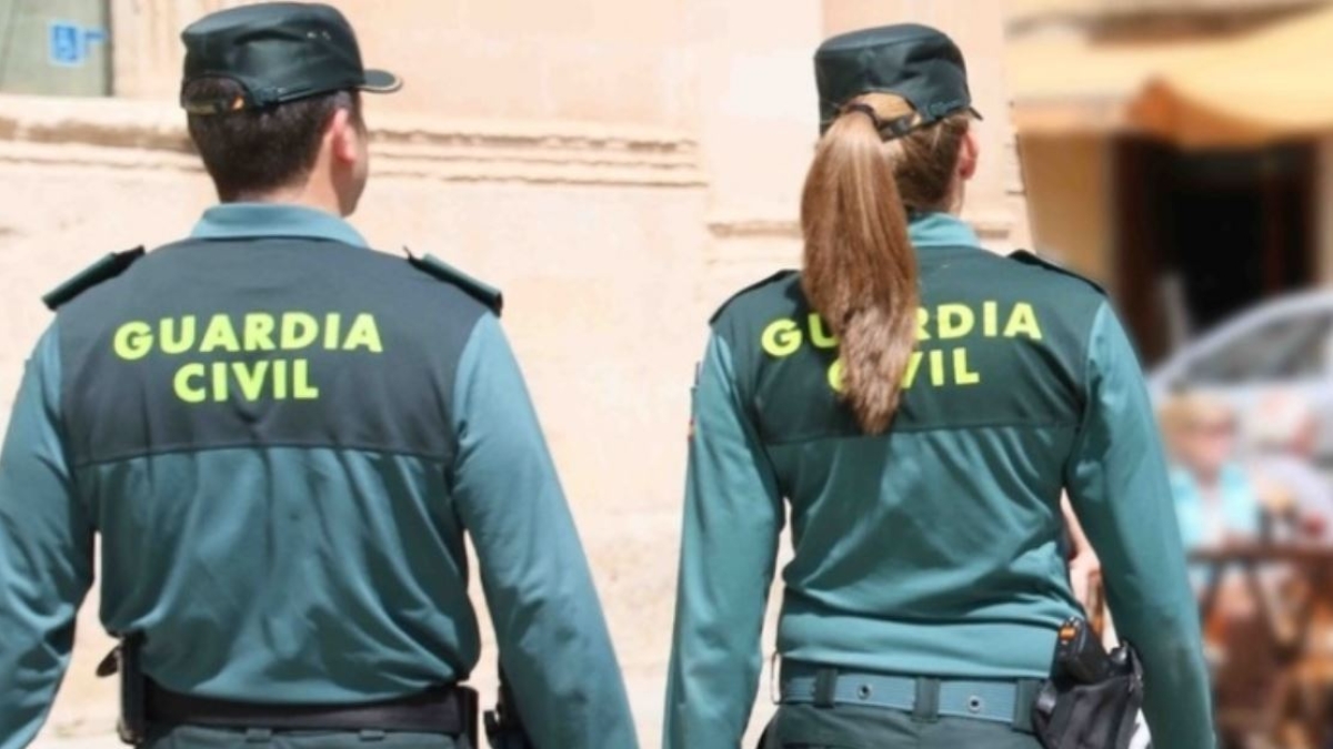 Formentera, 45enne italiana trovata morta. La polizia: «Omicidio». Sentito il compagno
