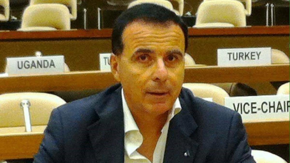 Pino Noschese, il papà di Dj Godzi: «Non sono candidato alla Regione