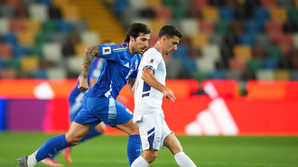 Italia-Israele, fischiato l
