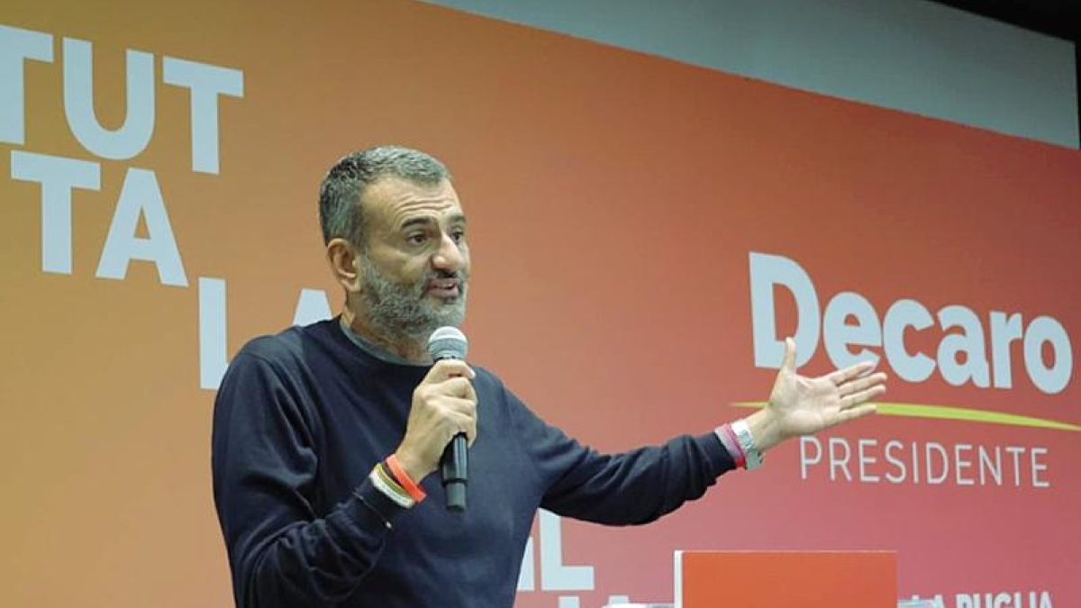 Elezioni regionali in Puglia, al forum di Decaro funzionari e dirigenti. Le opposizioni: «Una scelta vergognosa»