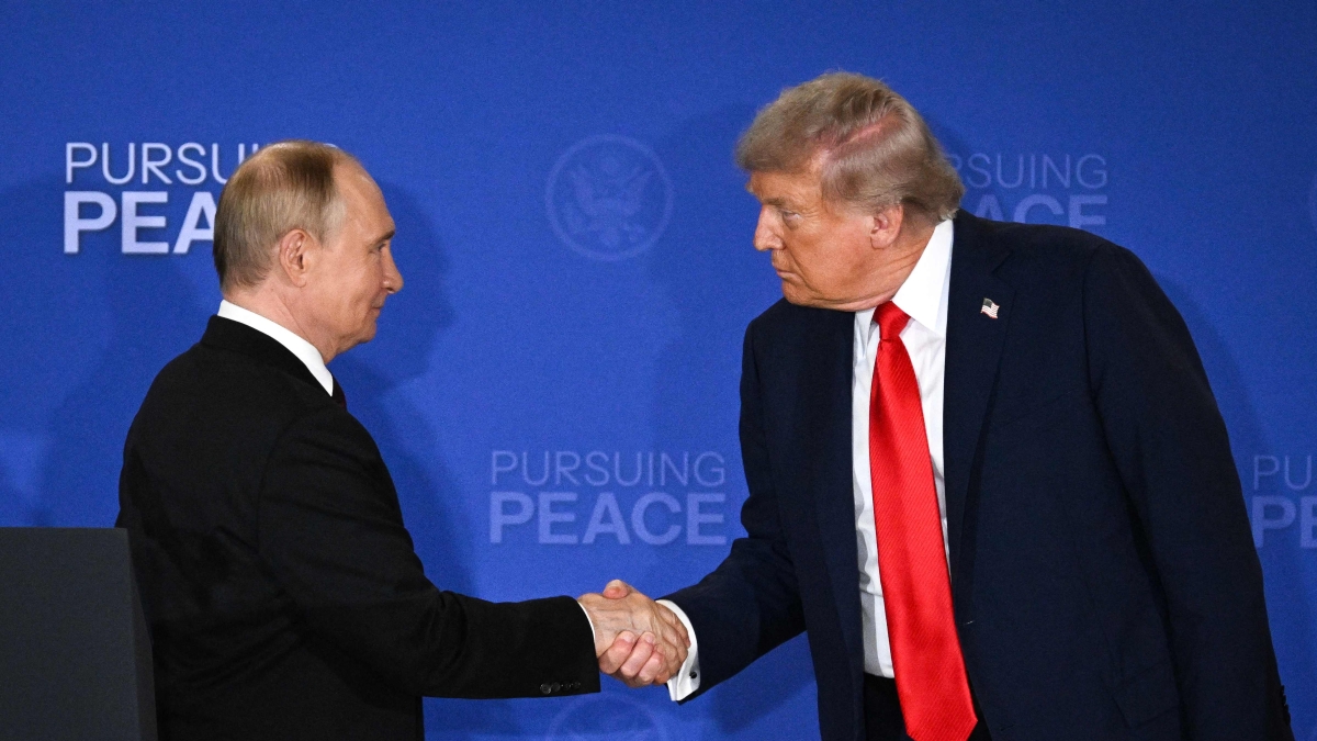 Trump dopo la lunga telefonata con Putin: «Ci vedremo a Budapest, basta guerra» | E oggi l Trump dopo la lunga telefonata con Putin: «Ci vedremo a Budapest, basta guerra» | E oggi l