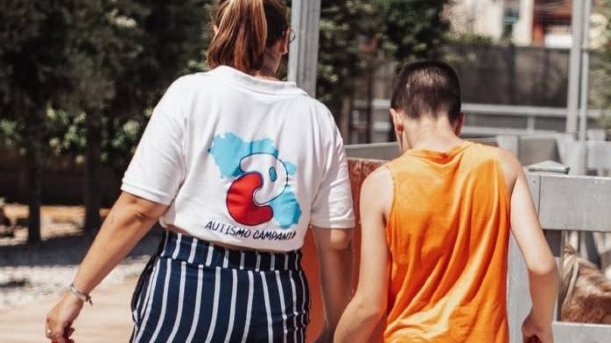 Assistenza a scuola per alunni disabili, due associazioni diffidano gli enti preposti in quattro comuni a nord di Napoli: «Non si rispettano i Pei»