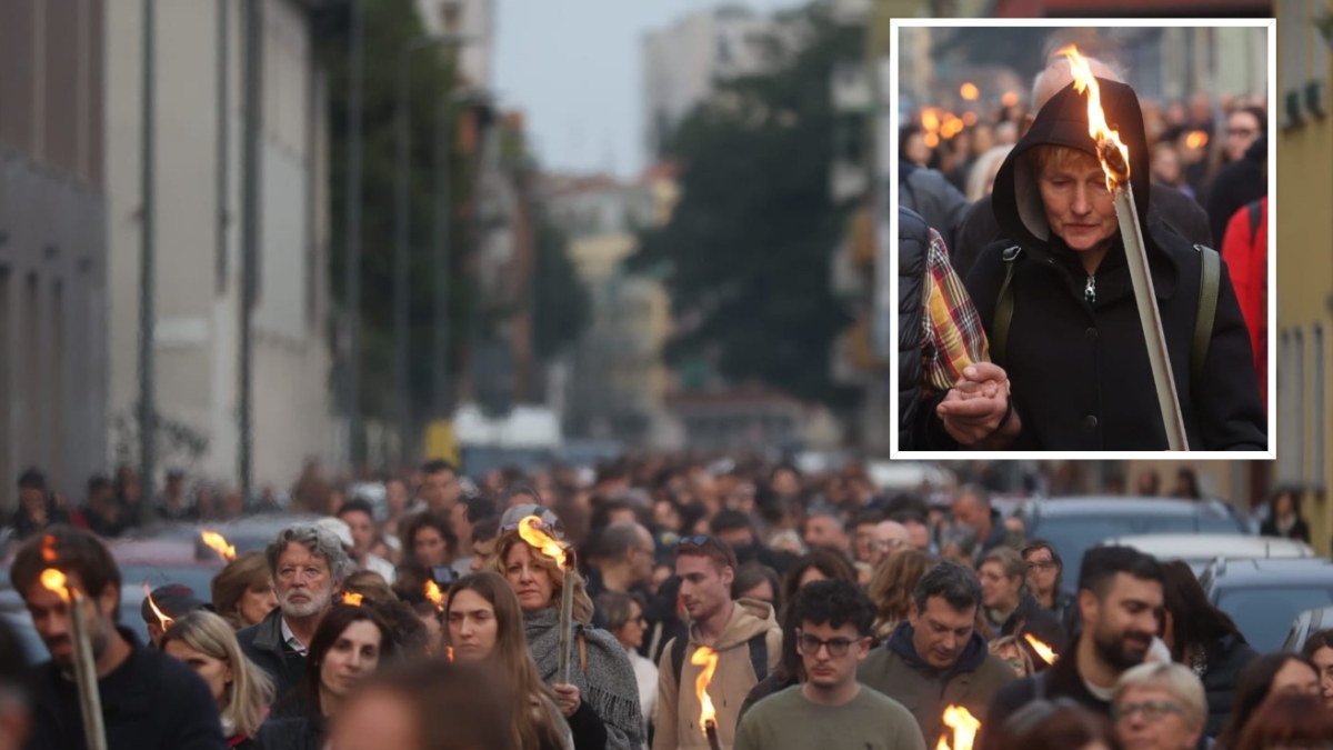 Una Smirnova, mamma di Pamela Genini: «Ce la farò per il mio nipotino che sta per nascere». Duemila a Gorla per la fiaccolata contro la violenza