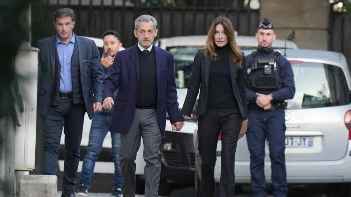 Sarkozy va in carcere: l Sarkozy va in carcere: l