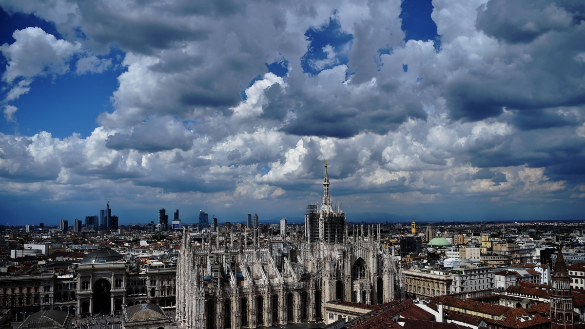 Previsioni meteo mercoledì 22 ottobre, a Milano e in Lombardia arrivano nuvole e pioggia