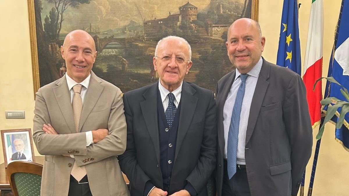 San Carlo, De Luca riceve Macciardi in Regione e gli annuncia un aumento di fondi