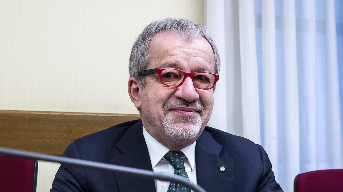 Incontro dell'associazione Il Bobo in ricordo di Roberto Maroni. Tra i soci Giorgetti e Fontana