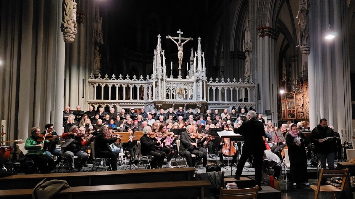 Bergamo, in Santa Maria Maggiore un'orchestra di 100 medici tedeschi dona un concerto benefico per la Lilt